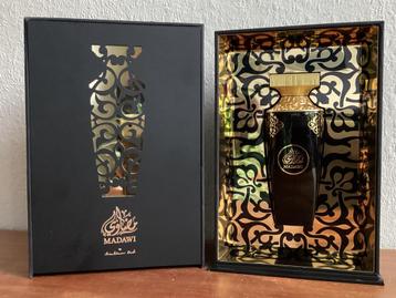 MADAWI van Arabian Oud in luxe verpakking beschikbaar voor biedingen