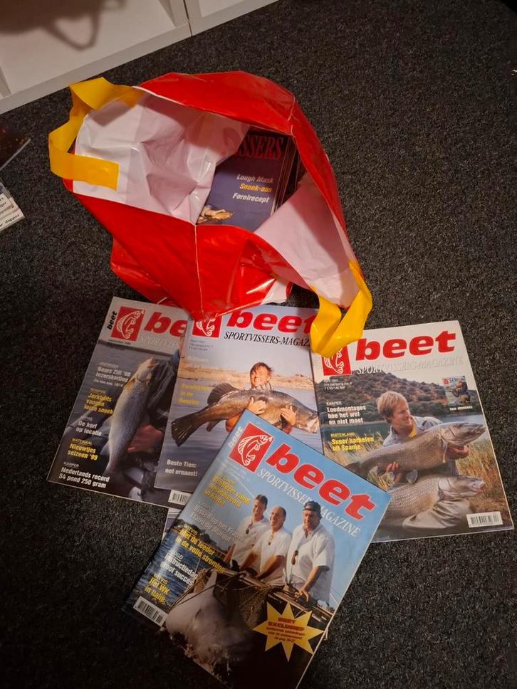 Verzameling hengelsportbladen, Watersport en Boten, Hengelsport | Karpervissen, Gebruikt, Overige typen, Ophalen