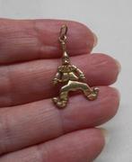 Zilveren goud vergulde hanger nr.594, Sieraden, Tassen en Uiterlijk, Kettinghangers, Overige voorstellingen, Verzenden, Zo goed als nieuw