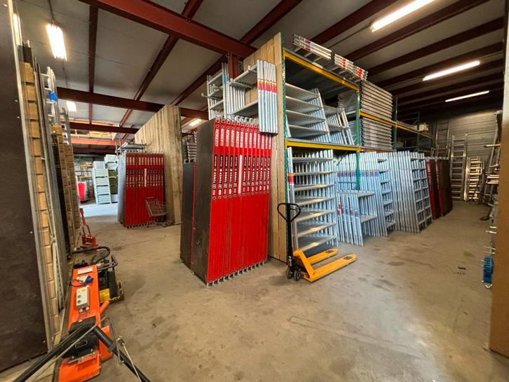 Altrex opbouwframes 75-28-4 sports, Doe-het-zelf en Verbouw, Steigers, Nieuw, Overige typen, Minder dan 2 meter, Ophalen