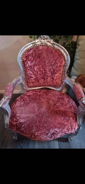 Vintage fauteuil met roze velvet bekleding beschikbaar voor biedingen