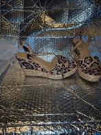 Nieuwe panterprint zomerschoenen, Kleding | Dames, Schoenen, Ophalen of Verzenden, Nieuw, Bruin