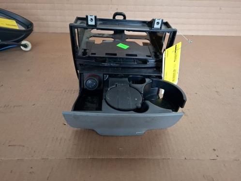 Bekerhouder van een Volkswagen Crafter, Auto-onderdelen, Interieur en Bekleding, Volkswagen, Gebruikt, 3 maanden garantie, Verzenden