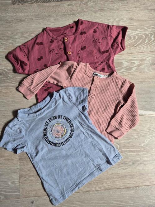 Kledingset 80/86, Kinderen en Baby's, Babykleding | Maat 80, Nieuw, Meisje, Shirtje of Longsleeve, Ophalen of Verzenden