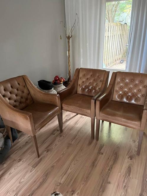 Inboedel Goosens Te Koop! Eetstoel+eetafel+eetbank+3 zits, Huis en Inrichting, Stoelen, Gebruikt, Drie, Leer, Bruin, Ophalen of Verzenden