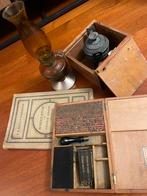 Antiek stempel , vaas , lamp , boek, Antiek en Kunst, Ophalen of Verzenden