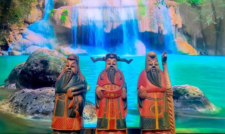 JAPANESE FU - LU - SHOU HAND CARVED WOODEN SAGE STATUES, Antiek en Kunst, Kunst | Beelden en Houtsnijwerken, Ophalen