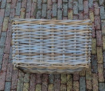 Fietsmand beschikbaar voor biedingen