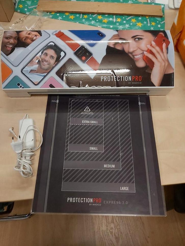 De silhouette cameo 3 folie snijplotter telefoons & tablets, Telecommunicatie, Overige Telecommunicatie, Zo goed als nieuw, Ophalen of Verzenden