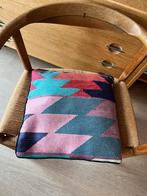 Afghaans handgeweven kilim kussen, Ophalen of Verzenden, Zo goed als nieuw, Blauw, Vierkant