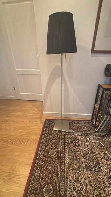 RVS Vloerlamp + 2 Tafellampjes beschikbaar voor biedingen