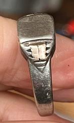 Bodemvondst…Oude Zilveren? Ring met Goud?, Ophalen of Verzenden, Zilver, Ring