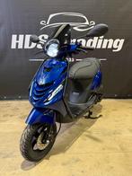 Piaggio Zip 2016 Brom 80cc BMW Blauw Full Option, Fietsen en Brommers, Scooters | Piaggio, Ophalen, Maximaal 45 km/u, Zip, Zo goed als nieuw