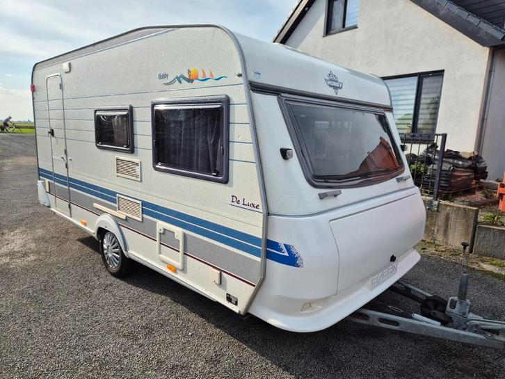 Hobby 440 SF  Vastbed en Treinzit en Fietsendrager,Voortent, Caravans en Kamperen, Caravans, Bedrijf, tot en met 4, 500 - 750 kg