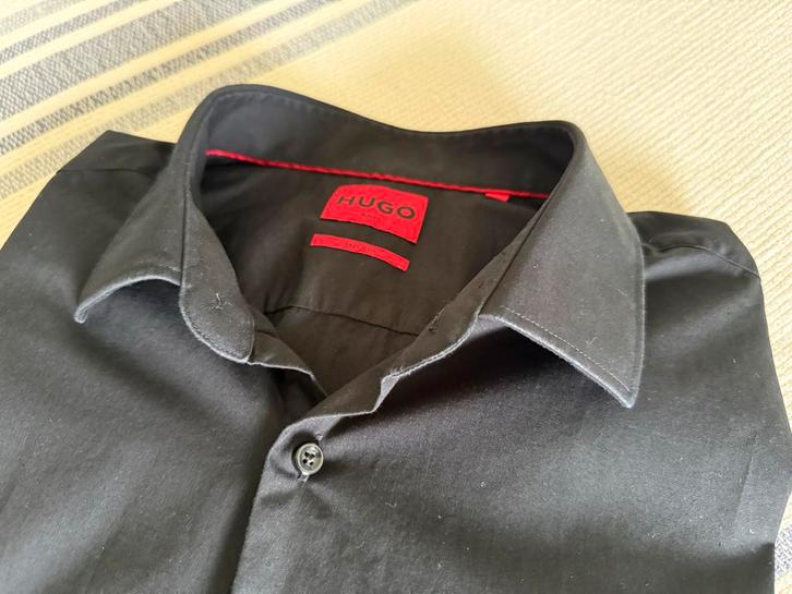 Zwart Hugo Boss overhemd / mt 43, Kleding | Heren, Overhemden, Nieuw, Halswijdte 43/44 (XL), Zwart, Ophalen of Verzenden