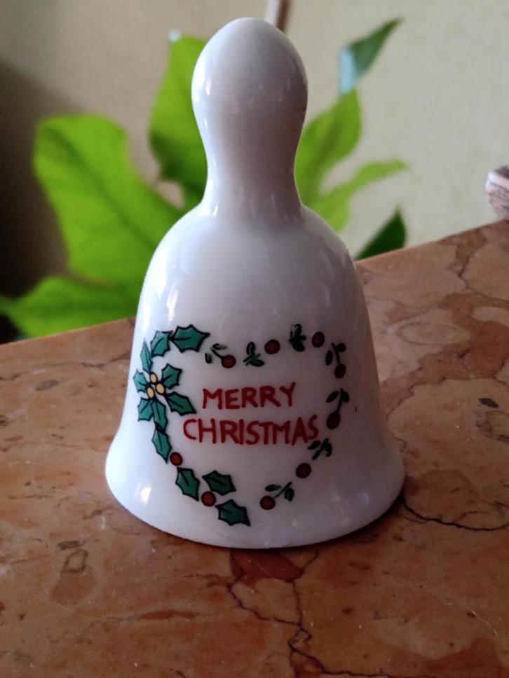Oud Porseleinen Kerstbelletje, Diversen, Kerst, Zo goed als nieuw, Ophalen of Verzenden