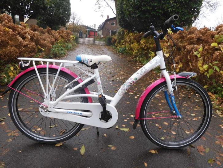 Supernette 22 inch  wit/roze Loekie Foxy Lady, Fietsen en Brommers, Fietsen | Meisjes, Zo goed als nieuw, 22 inch, Ophalen