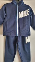 Nike trainingspakje 18 Maand Maat 80-86, Kinderen en Baby's, Babykleding | Maat 80, Ophalen of Verzenden, Gebruikt, Pakje