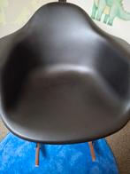 Zwarte Kuipstoel Schommelstoel, Ophalen, Zwart, Zo goed als nieuw, Metaal