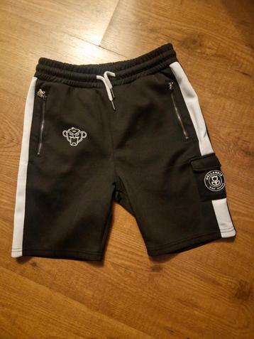 Black Bananas korte short maat 164 beschikbaar voor biedingen