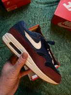 Nike Air Max 1 Red Sail Eur 40, Kleding | Heren, Schoenen, Ophalen of Verzenden, Zo goed als nieuw, Overige kleuren