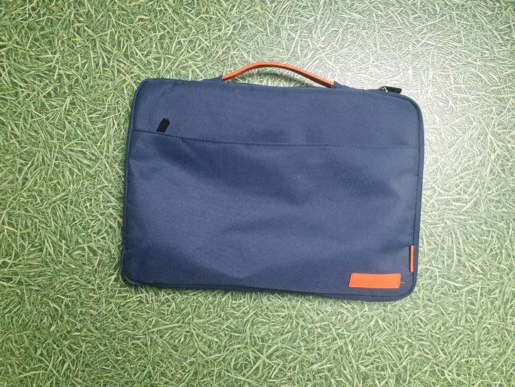 Laptoptas / Hoes 15.4 - 16 inch DSGN brand, Computers en Software, Laptophoezen, Gebruikt, 16 inch, Ophalen of Verzenden