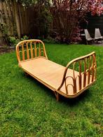 Rotan junior bed kinderbed rattan 165 x 75, Kinderen en Baby's, 140 tot 160 cm, Zo goed als nieuw, 70 tot 85 cm, Ophalen