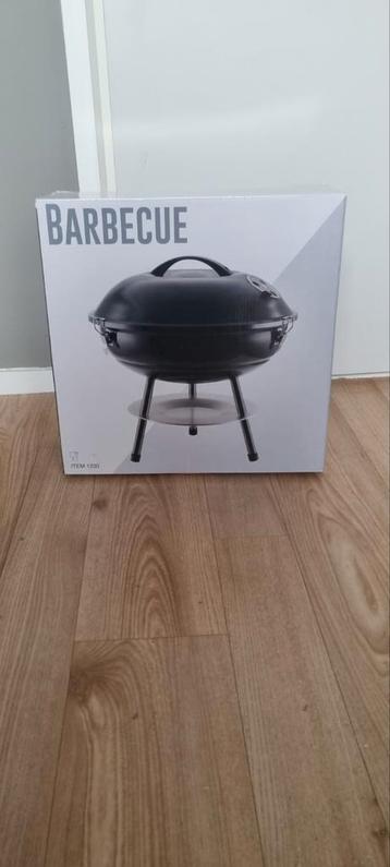 Barbecue beschikbaar voor biedingen
