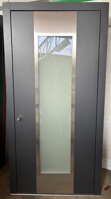 Aluminium voordeur 110 x 220,5 cm Links kleur 7016 antraciet beschikbaar voor biedingen