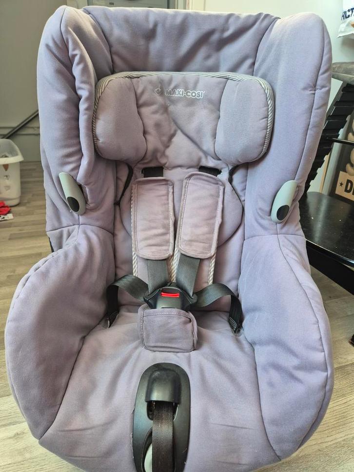 Maxi cosi axiss draaibaar, Kinderen en Baby's, Autostoeltjes, Maxi-Cosi, 9 t/m 18 kg, Autogordel, Ophalen