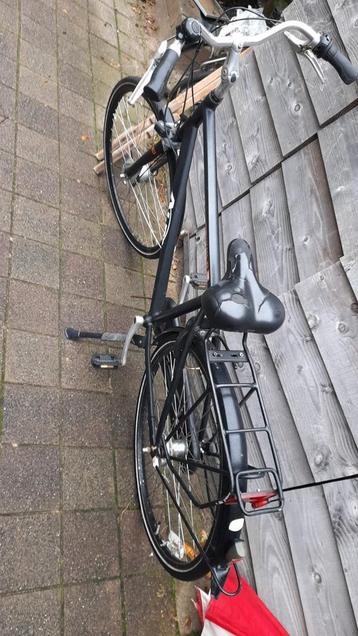 Zwarte 28 inch jongensfiets met 3 versnellingen  beschikbaar voor biedingen