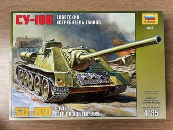 1:35 1/35 Zvezda SU-100 Soviet Self-propelled Gun beschikbaar voor biedingen