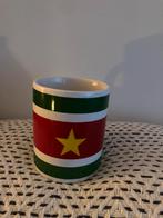 Nieuwe mok met Surinaamse vlag. Kado gekregen maar overbodig, Ophalen of Verzenden, Nieuw, Overige stijlen, Kop(pen) en/of Schotel(s)