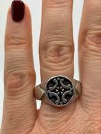 A324 Prachtige zilveren ring Russisch orthodox kruis maat 23, 20 of groter, Ophalen of Verzenden, Zo goed als nieuw, X