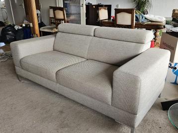 Tweezits bank beige beschikbaar voor biedingen