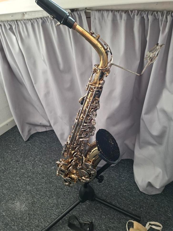 Alt Saxofoon in Zeer Goede Staat + Accessoires, Muziek en Instrumenten, Blaasinstrumenten | Saxofoons, Ophalen