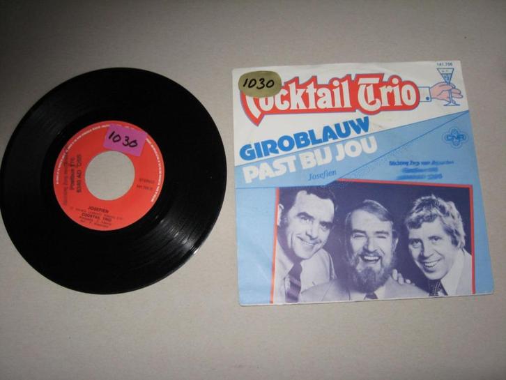 Goede singel  Het Cocktail trio A. Giro blauw past bij jou, Cd's en Dvd's, Vinyl | Nederlandstalig, Zo goed als nieuw, Levenslied of Smartlap
