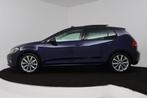 Volkswagen Golf 1.5 TSI Highline (PANORAMADAK, DIGITALE COCK, Auto's, 65 €/maand, Stof, 4 cilinders, 150 pk