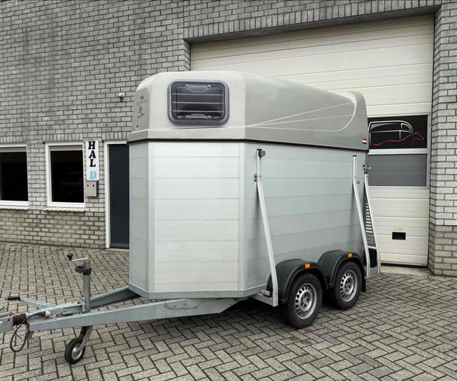 TOP STAAT X-trail Jade 1.5 paards paardentrailer B rijbewijs, Dieren en Toebehoren, Paarden en Pony's | Trailers en Aanhangwagens