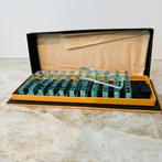 Doos met kristallen messenleggers, Ophalen of Verzenden, Zo goed als nieuw