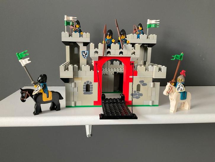 Lego Kasteel 6073 - Classic Castle, Kinderen en Baby's, Speelgoed | Duplo en Lego, Gebruikt, Lego, Complete set, Ophalen of Verzenden