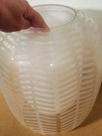 Vintage glazen (plafond)lamp - jaren 60/70, Ophalen of Verzenden