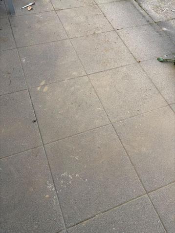 betontegels 60x60 beschikbaar voor biedingen