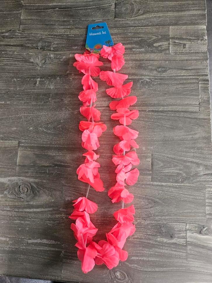 Hawaii Lei Kransen - Groot Pakket (85 stuks), Hobby en Vrije tijd, Feestartikelen, Nieuw, Ophalen of Verzenden