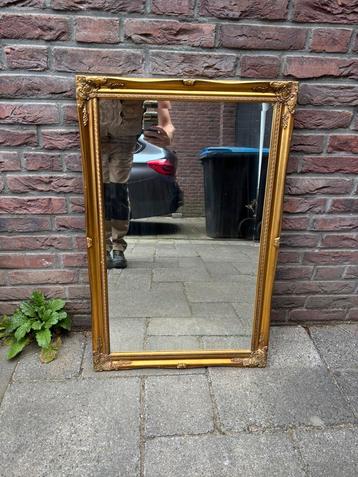 Kitsch spiegel 85 x 55 beschikbaar voor biedingen