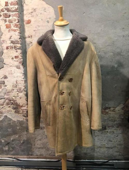 Mooie cognackleurige lammycoat maat 44-46, Kleding | Dames, Jassen | Winter, Gedragen, Maat 42/44 (L), Beige, Ophalen of Verzenden
