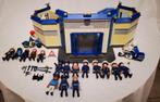 Playmobil 4264 Politiebureau met 15 politie figuren GRATIS, Ophalen of Verzenden, Zo goed als nieuw, Complete set