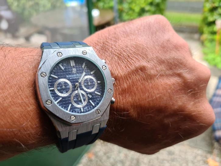 A.P. royal Oak Offshore Blue Dial, and Black Dail 44 mm case, Sieraden, Tassen en Uiterlijk, Horloges | Heren, Nieuw, Polshorloge