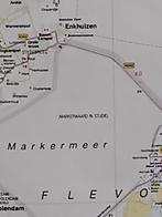 op houten rol Nederland   oude kaart .  Nog met markermeer, Antiek en Kunst, Antiek | Schoolplaten, Ophalen of Verzenden