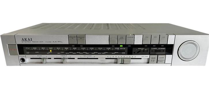 Akai AA-R1 AM/FM Stereo Receiver. Lees de advertentie!, Audio, Tv en Foto, Versterkers en Receivers, Zo goed als nieuw, Stereo